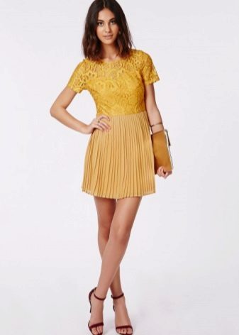 Skinny tights for summer mustard dress