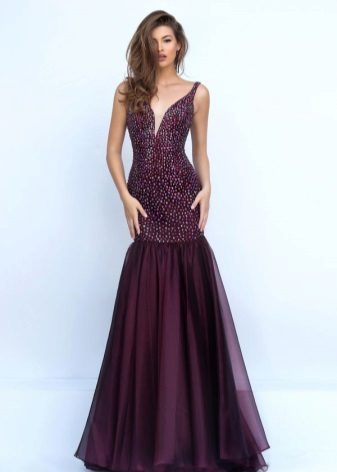 Beautiful wine dress with rhinestones