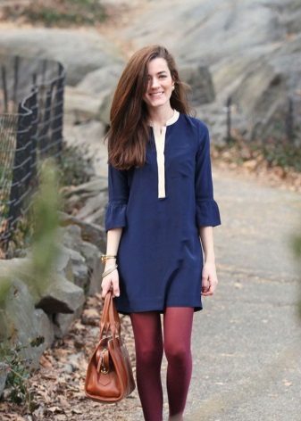 Red tights to a navy blue dress