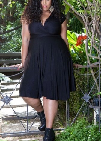 Black dress with v-neck for full
