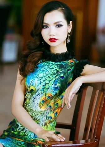 Chinese style dress hairstyle