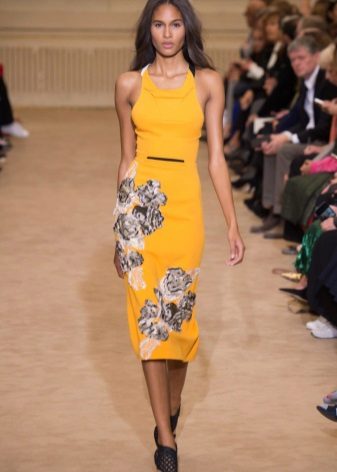 Yellow sheath dress with floral print