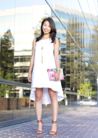 Mga accessory para sa isang linya ng damit