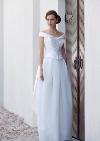 White Long Tulip Wedding Dress