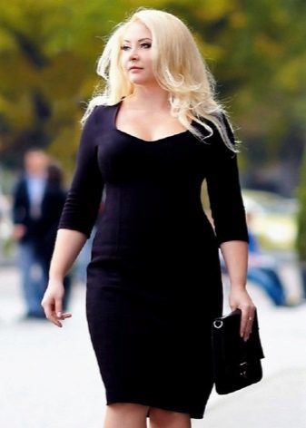 Navy corporate sheath dress for overweight