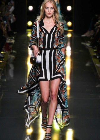 Robe longue en mousseline à la mode pour la saison printemps-été 2016