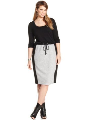 pencil skirt for full