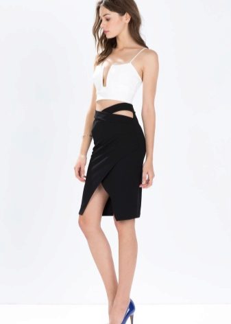 Slit pencil skirt