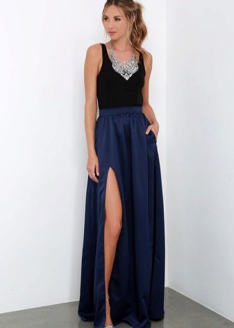 Long navy half skirt with a black tank top