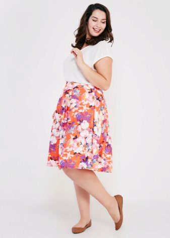 Flared skirt for overweight women
