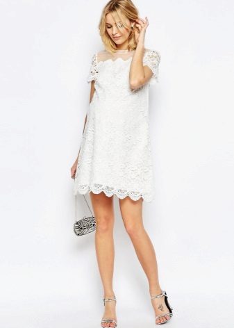 ชุดแต่งงานสั้นคลอด