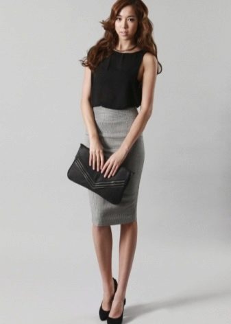 Gray hourglass pencil skirt for girls