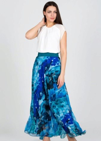long sports skirt in blue