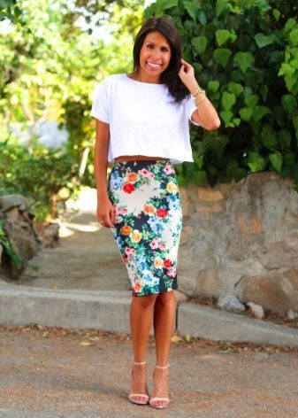 medium floral summer pencil skirt