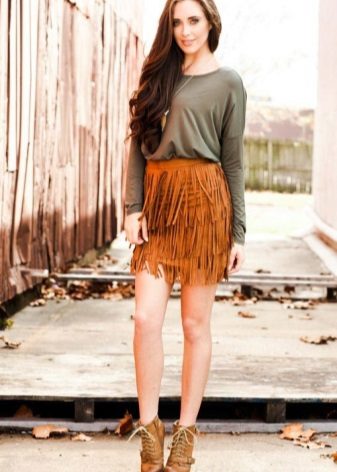Fringe suede mini skirt