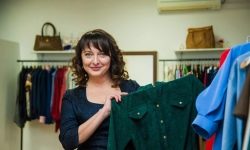 Experts told what jeans Russian stars chose this fall