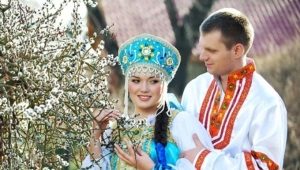 Wedding dress in Russian folk style