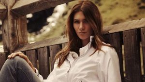 Women's white light jacket