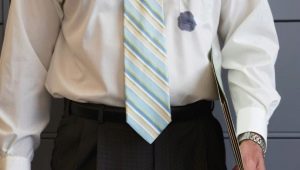 How to remove ink from a pen from white clothes?