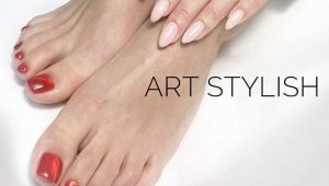 Design Ideas for Original and Beautiful Cat's Eye Pedicure