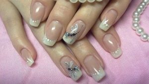 How to draw a beautiful dragonfly on nails?