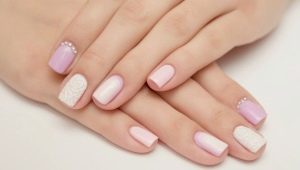 Pastel Manicure