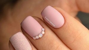 Light matte manicure - stylish ideas and solutions