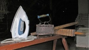 The history of the appearance and development of the iron - from coal to modern