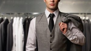 What is the male guest to go to the wedding?