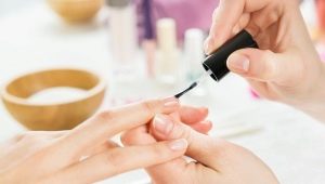 Base for nails: types, tips for choosing and using