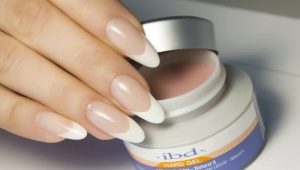 All About French Manicure With Nail Extensions