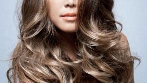 Balayazh on dark brown hair