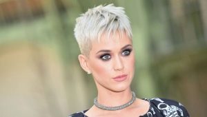 Haircuts with bangs for short hair