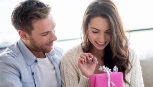What to give your beloved girl a birthday?
