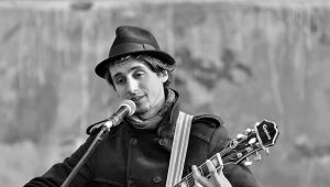 What to give to the musician?