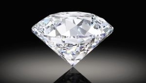 Types of white precious and semiprecious stones