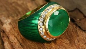 Types of Green Stones