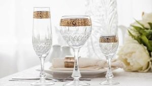 Crystal glassware: properties and features of choice