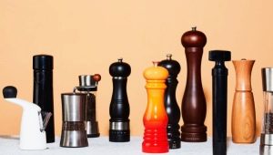 How to open a pepper mill and add spices there?