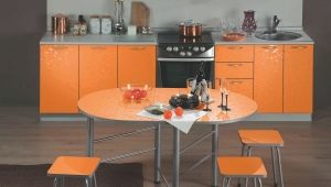 Kitchen tables on metal legs: types and tips for choosing
