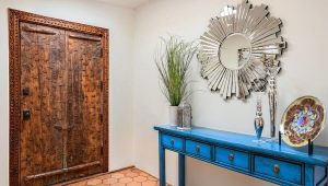 Where can I put a mirror in the hallway?