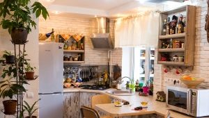 How to equip a small kitchen to make it cozy and comfortable?