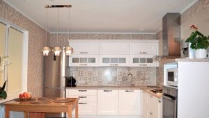 Tile apron patchwork for the kitchen: varieties and tips for choosing