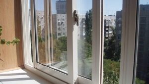 Aluminum sliding windows to the balcony: varieties, selection, installation, care