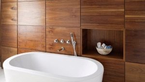 Wood-like tiles in the bathroom: varieties and tips for choosing