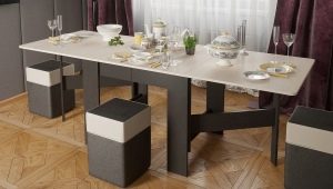 Folding dining tables for the living room