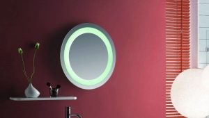 Illuminated round bathroom mirror tips