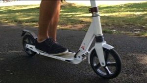 Oxelo scooters: varieties, tips for choosing and using