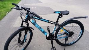 Where and who makes Stels bikes?