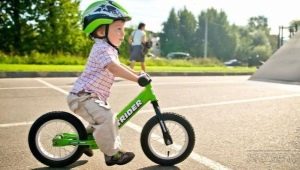 How to teach a child to ride a runbike?